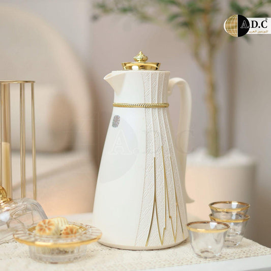 Cream and gold coffee thermos | ثيرموس قهوة سكري مع ذهبي